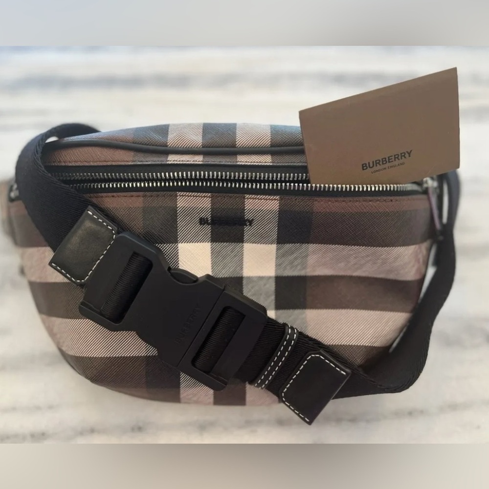 Burberry Black and Brown Belt Bag
“Cason Belt Bag”